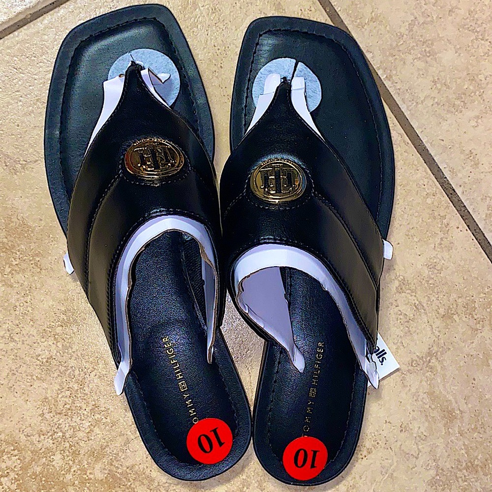 Tommy Hilfiger black with gold HF logo